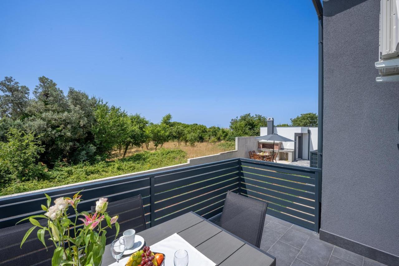 Domus Alba Apartments PUY Eksteriør bilde