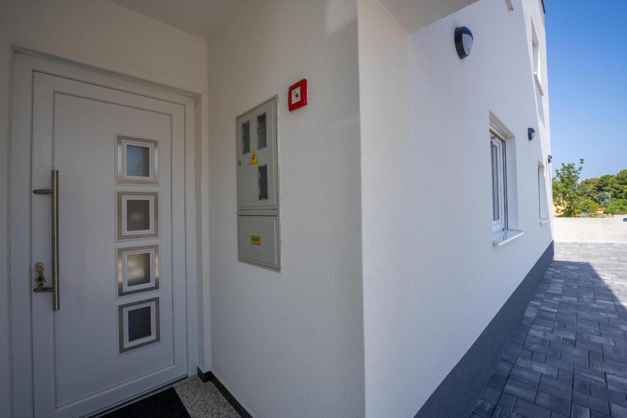 Domus Alba Apartments PUY Eksteriør bilde