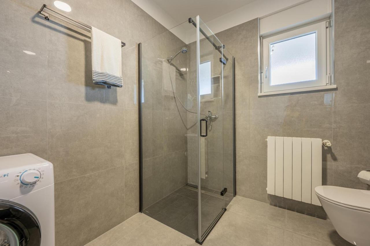 Domus Alba Apartments PUY Eksteriør bilde