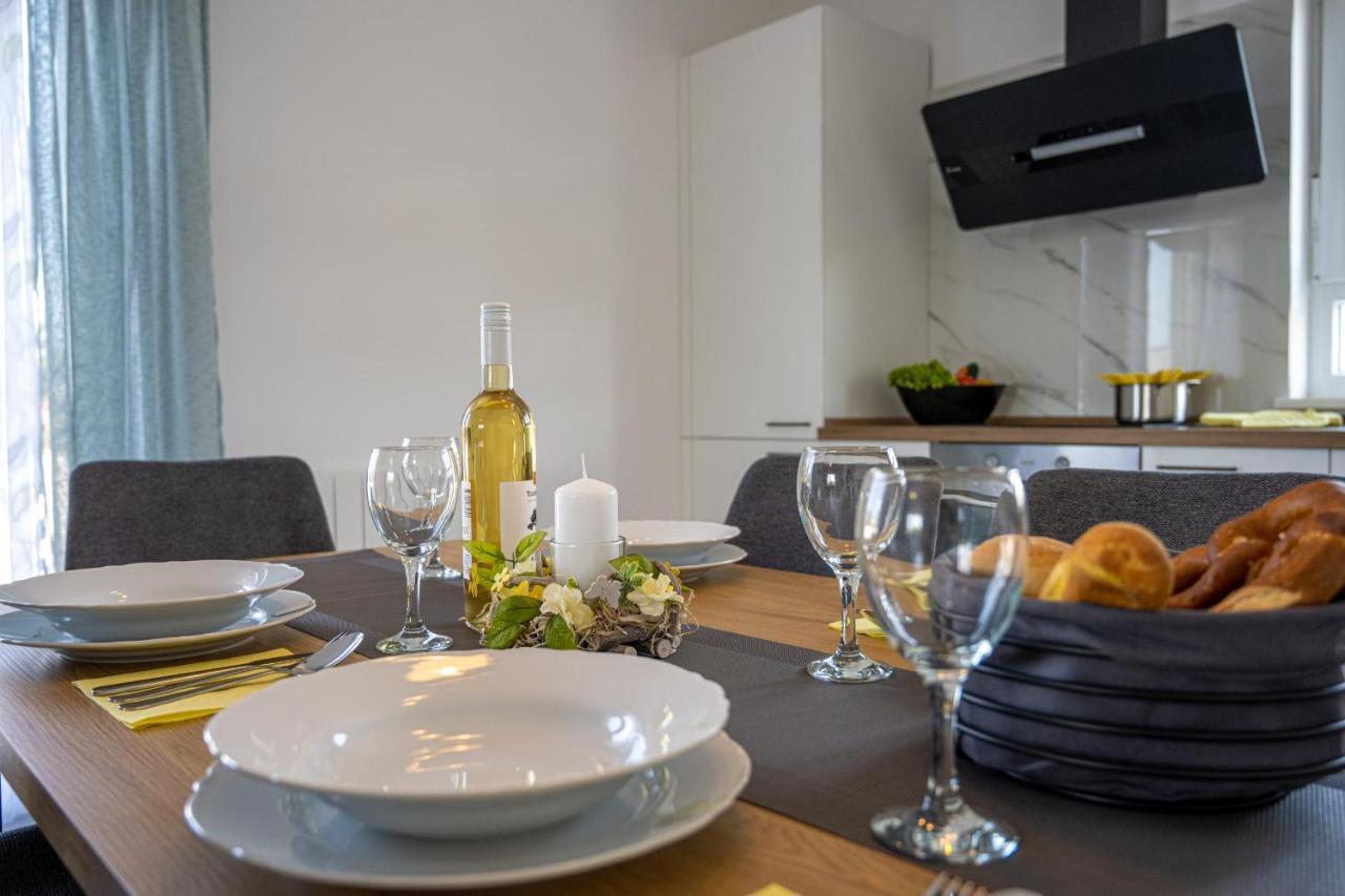 Domus Alba Apartments PUY Eksteriør bilde